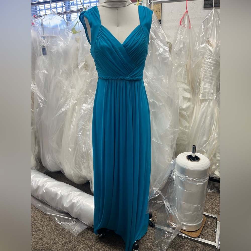 Elegant Teal Evening Gown